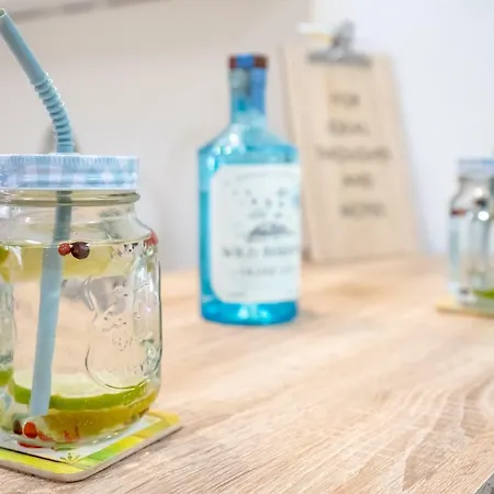 Marin Center Пула